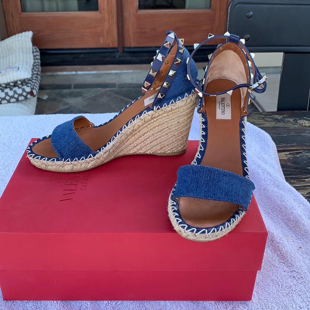 One pair of Valentino Wedge shoes